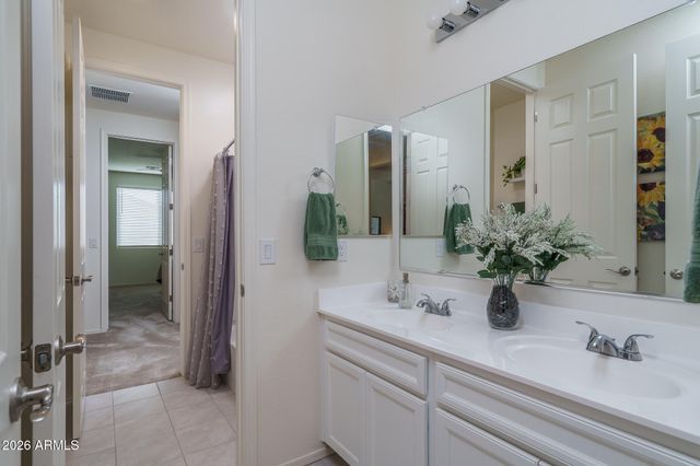 17851 W RED FOX Road, Surprise, AZ 85387