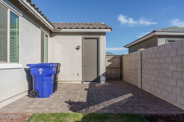 17851 W RED FOX Road, Surprise, AZ 85387
