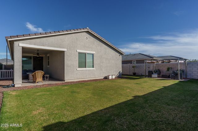 17851 W RED FOX Road, Surprise, AZ 85387
