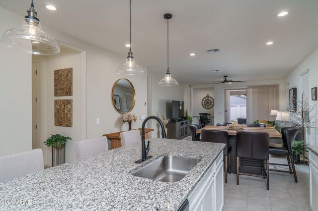 17851 W RED FOX Road, Surprise, AZ 85387