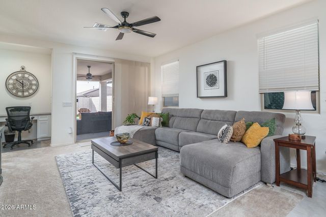 17851 W RED FOX Road, Surprise, AZ 85387