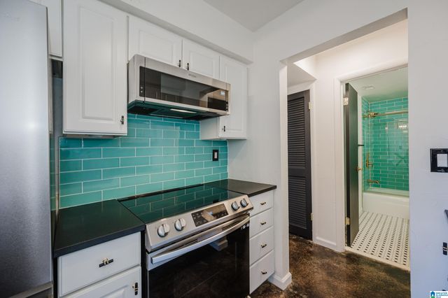 2409 Arlington Cres Apt A, Birmingham, AL 35205