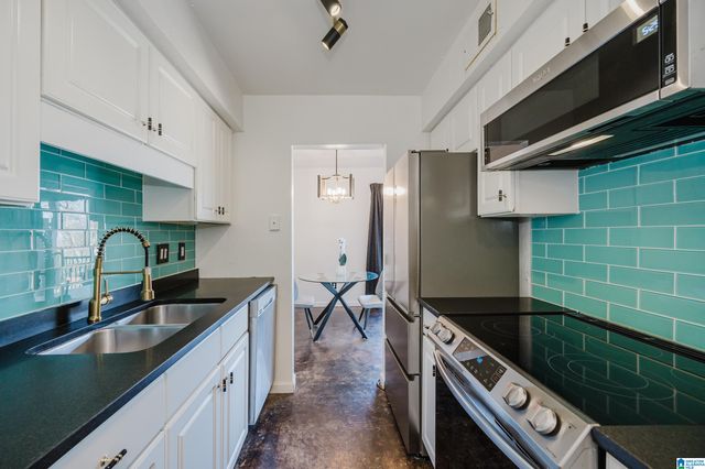 2409 Arlington Cres Apt A, Birmingham, AL 35205