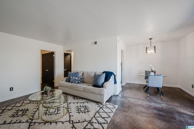 2409 Arlington Cres Apt A, Birmingham, AL 35205