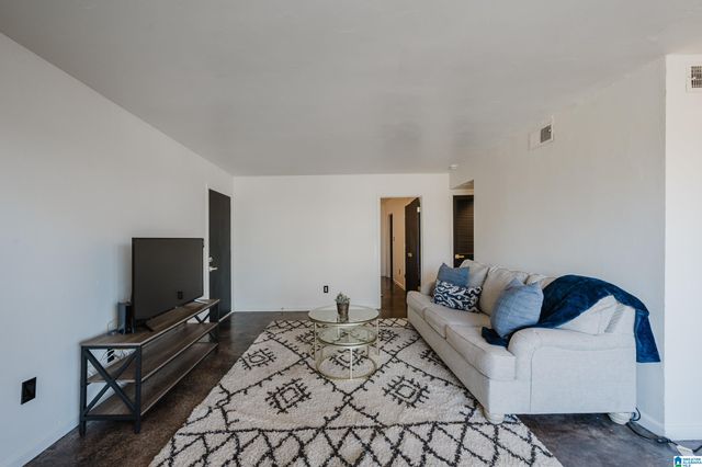 2409 Arlington Cres Apt A, Birmingham, AL 35205