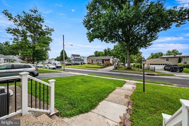 622 E WINONA AVE, Norwood, PA 19074
