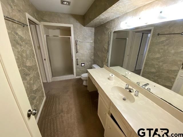 5700 Foxcroft, Tyler, TX 75703