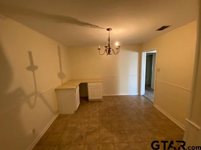 5700 Foxcroft, Tyler, TX 75703