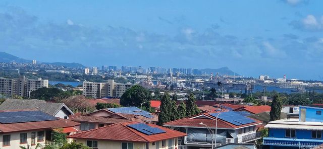 94-513 Lumiaina Street M206, Waipahu, HI 96797