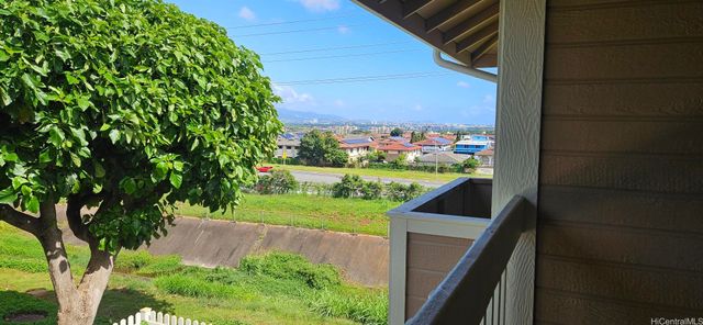 94-513 Lumiaina Street M206, Waipahu, HI 96797
