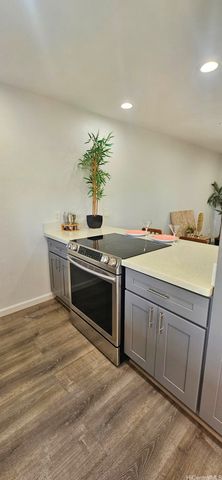 94-513 Lumiaina Street M206, Waipahu, HI 96797