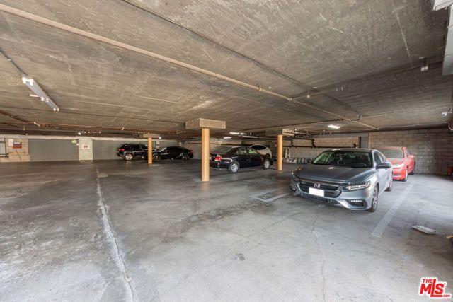 955 S Normandie Avenue, Los Angeles, CA 90006