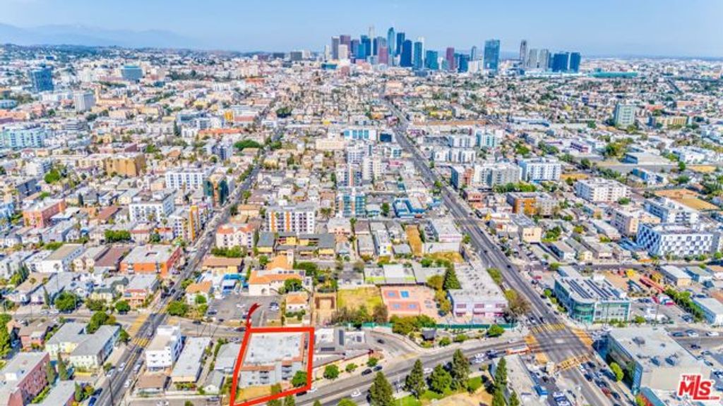 955 S Normandie Avenue, Los Angeles, CA 90006