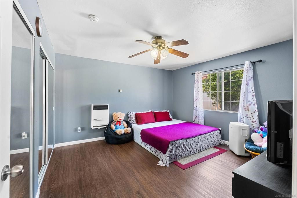 Image 16 of property listing at 240 Ledgewood Ln, San Diego, CA 92114