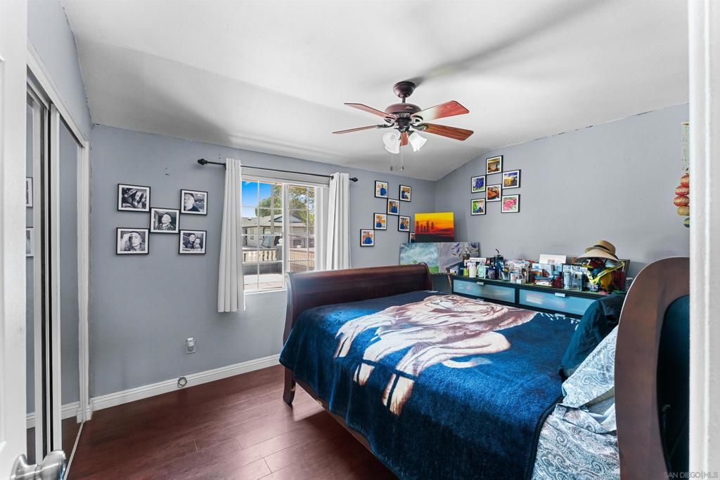 Image 17 of property listing at 240 Ledgewood Ln, San Diego, CA 92114