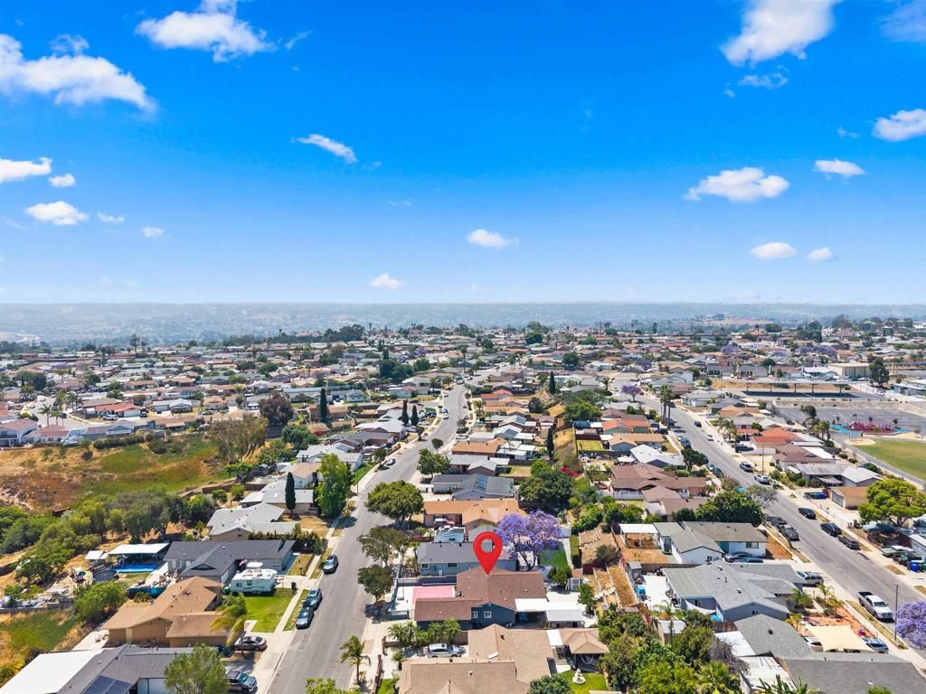 Image 30 of property listing at 240 Ledgewood Ln, San Diego, CA 92114