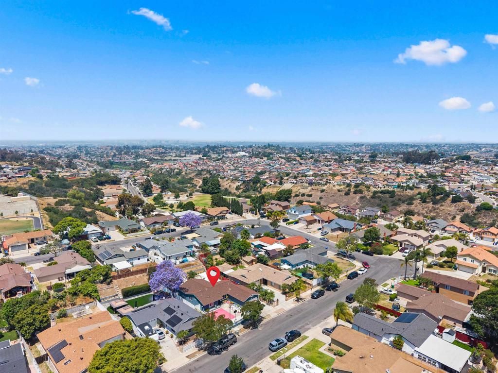 Image 33 of property listing at 240 Ledgewood Ln, San Diego, CA 92114