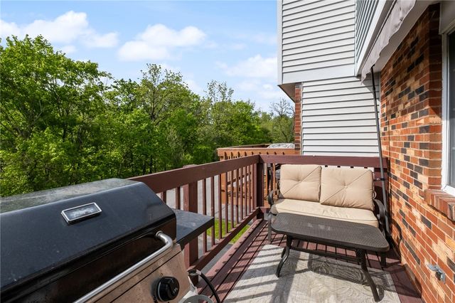 119 Shadowlawn Dr, Whitehall, PA 15236