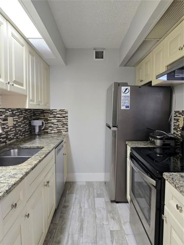 4411 SHADY TERRACE LANE 114, Tampa, FL 33613
