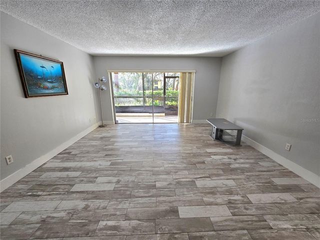 4411 SHADY TERRACE LANE 114, Tampa, FL 33613