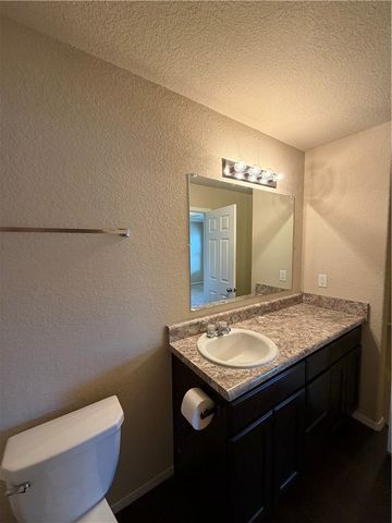 817 NW 67th Avenue, Bentonville, AR 72713