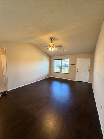 817 NW 67th Avenue, Bentonville, AR 72713