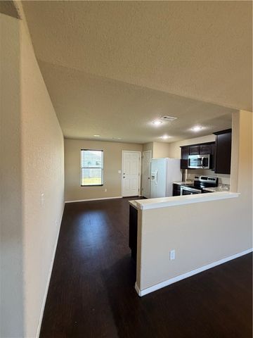 817 NW 67th Avenue, Bentonville, AR 72713