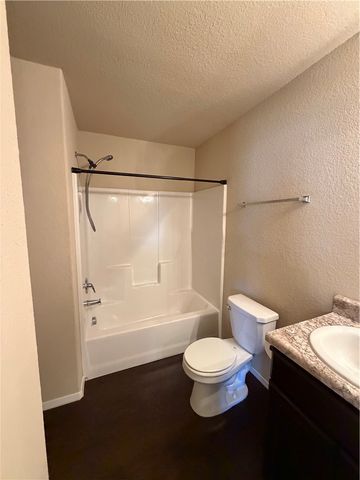817 NW 67th Avenue, Bentonville, AR 72713