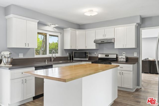 5500 Blanco Avenue, Los Angeles, CA 91367
