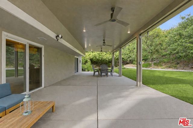 5500 Blanco Avenue, Los Angeles, CA 91367