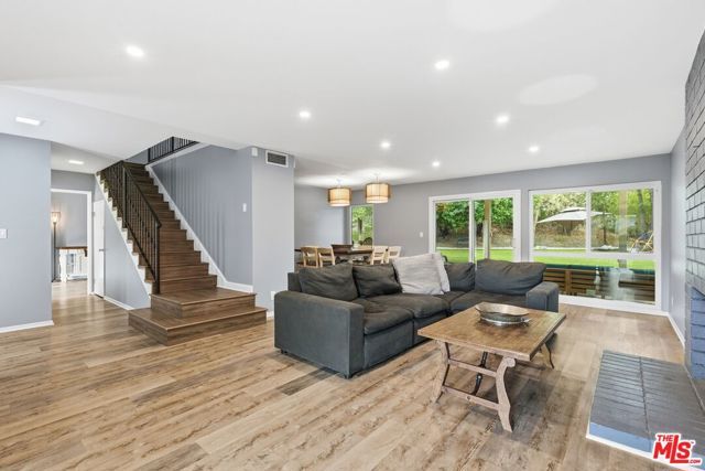 5500 Blanco Avenue, Los Angeles, CA 91367