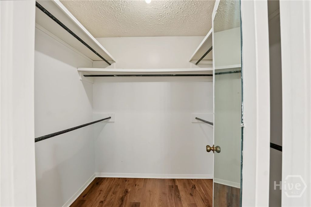 Image 23 of property listing at 459 Mall Boulevard 69, Savannah, GA 31406
