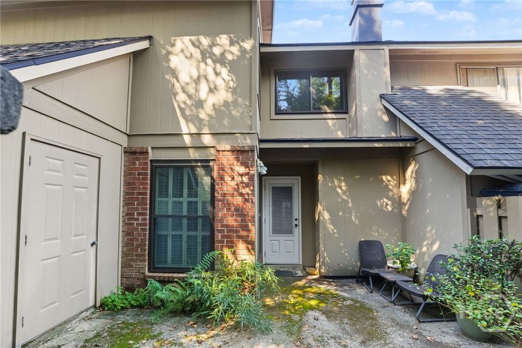 Image 33 of property listing at 459 Mall Boulevard 69, Savannah, GA 31406