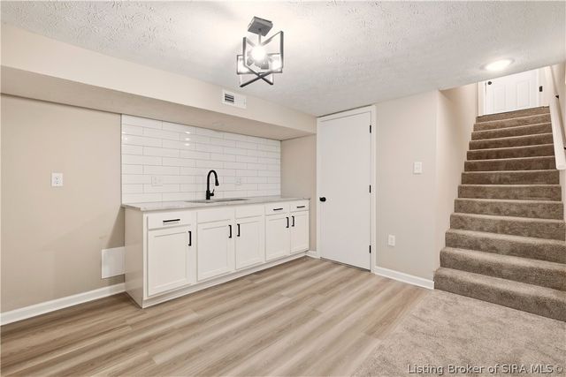 1225 Longfellow Drive, Clarksville, IN 47129