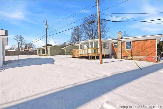 1225 Longfellow Drive, Clarksville, IN 47129