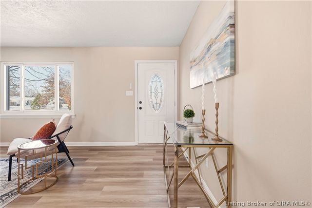 1225 Longfellow Drive, Clarksville, IN 47129