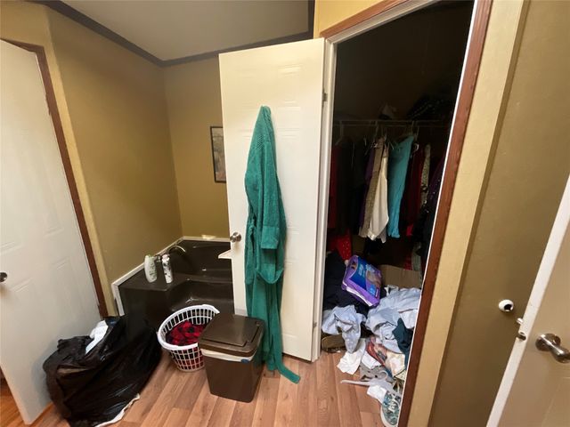 5180 Vz County Road 3415, Wills Point, TX 75169