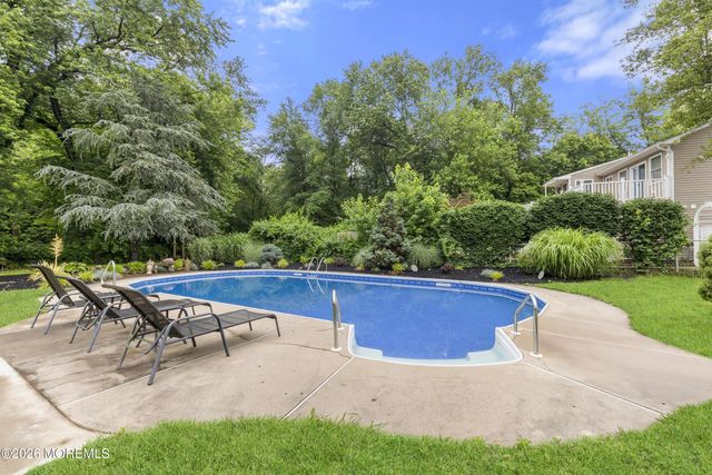 83 Whitesville Road, Jackson, NJ 08527