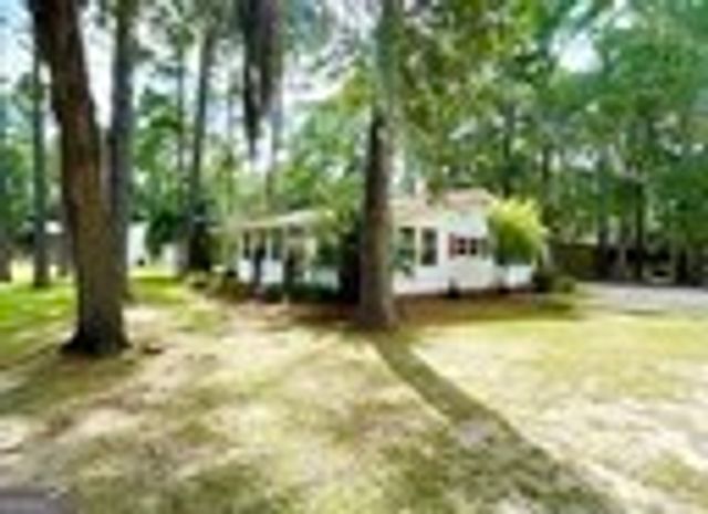 1031 NE Moore Haven Circle NE, Townsend, GA 31331