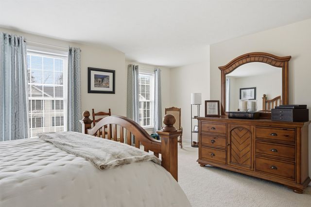 48 Mulberry St Unit 4, Concord, NH 03301