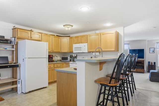 48 Mulberry St Unit 4, Concord, NH 03301