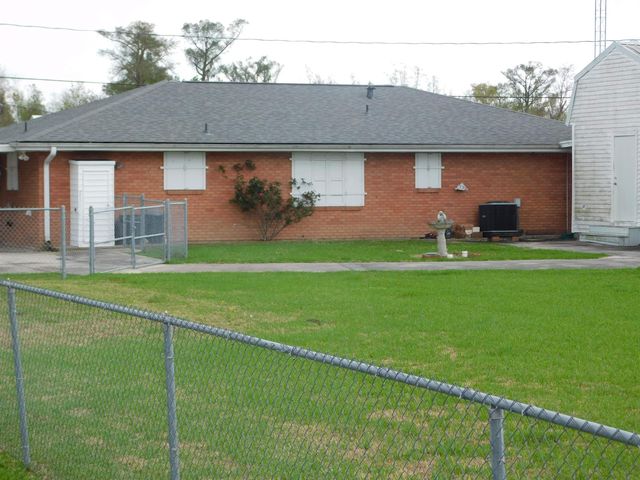 402 West 13th Street, Larose, LA 70373