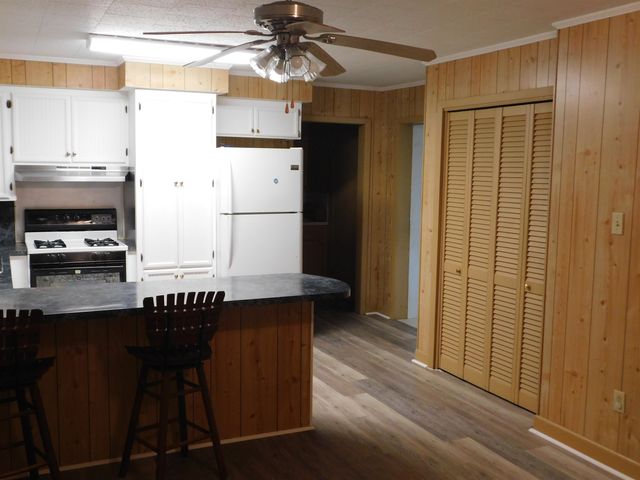 402 West 13th Street, Larose, LA 70373