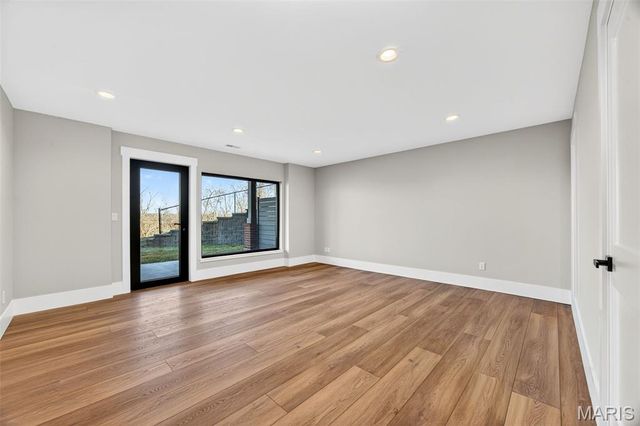 1015 River Bluff Drive, Washington, MO 63090