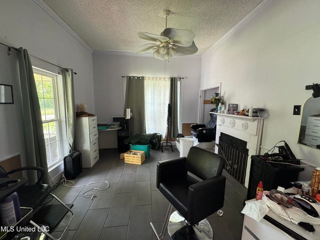 4700 Second Street, Moss Point, MS 39563