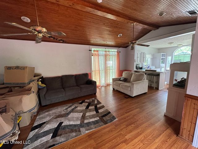 4700 Second Street, Moss Point, MS 39563