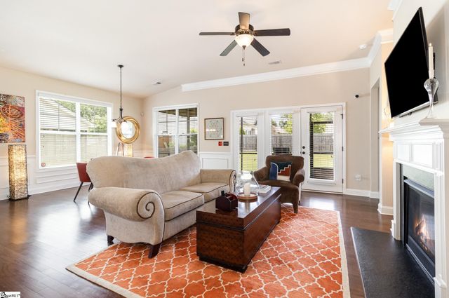 208 Evansdale Way, Simpsonville, SC 29680