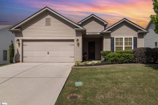 208 Evansdale Way, Simpsonville, SC 29680