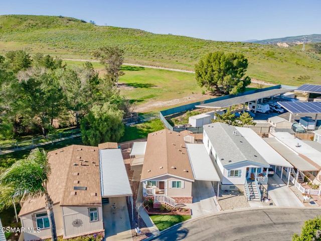 195 Tierra Rejada Road 71, Simi Valley, CA 93065