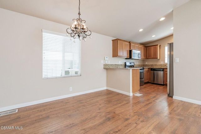 195 Tierra Rejada Road 71, Simi Valley, CA 93065